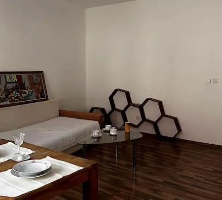 Heritage Courtyard Apartment Bruckneudorf